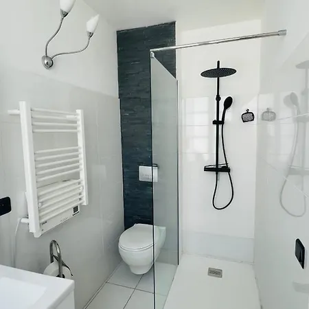 Corner Cocoon In The Center Of Apartman *