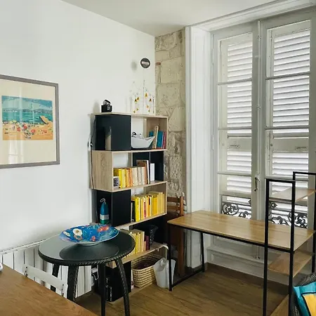 Corner Cocoon In The Center Of Appartement *